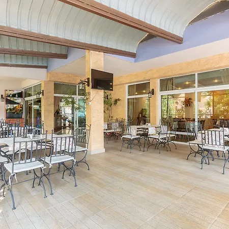 Hotel Flagman 3*